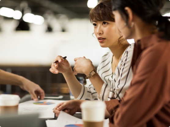 クライアント様の想いに寄り添い、それを形にし、 見る人に届ける